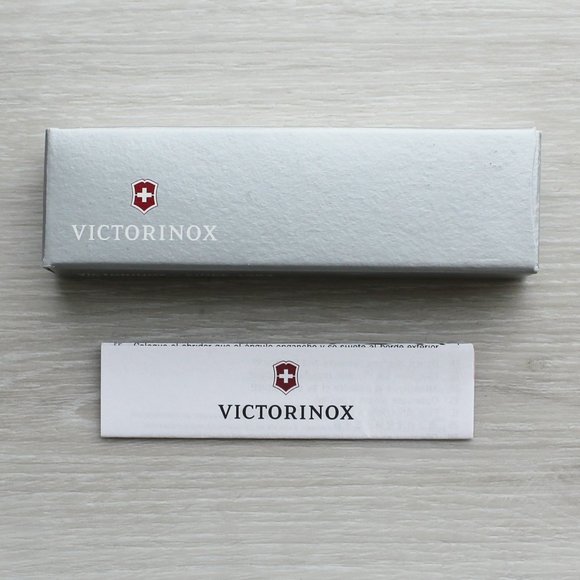 NEW Exclusive Victorinox Spartan Eppendorf Blue Swiss Army Knife w/ 6 Multitools - Picture 10 of 11